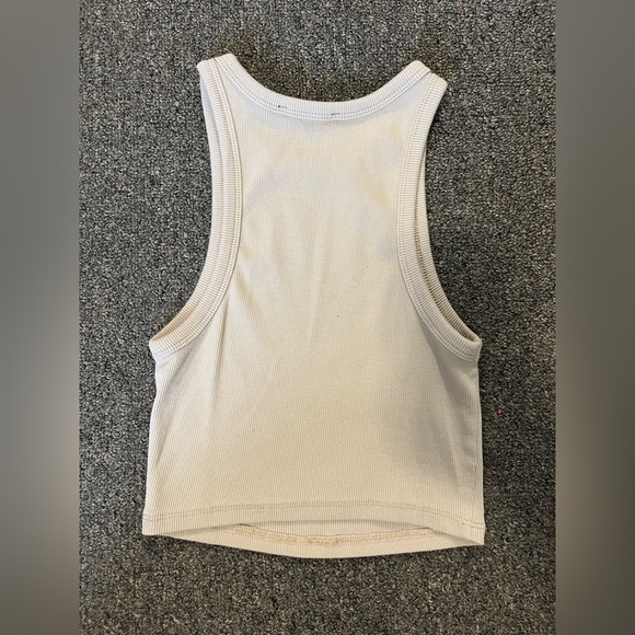 Bundle of Two Zara Tanks - Picture 2 of 10